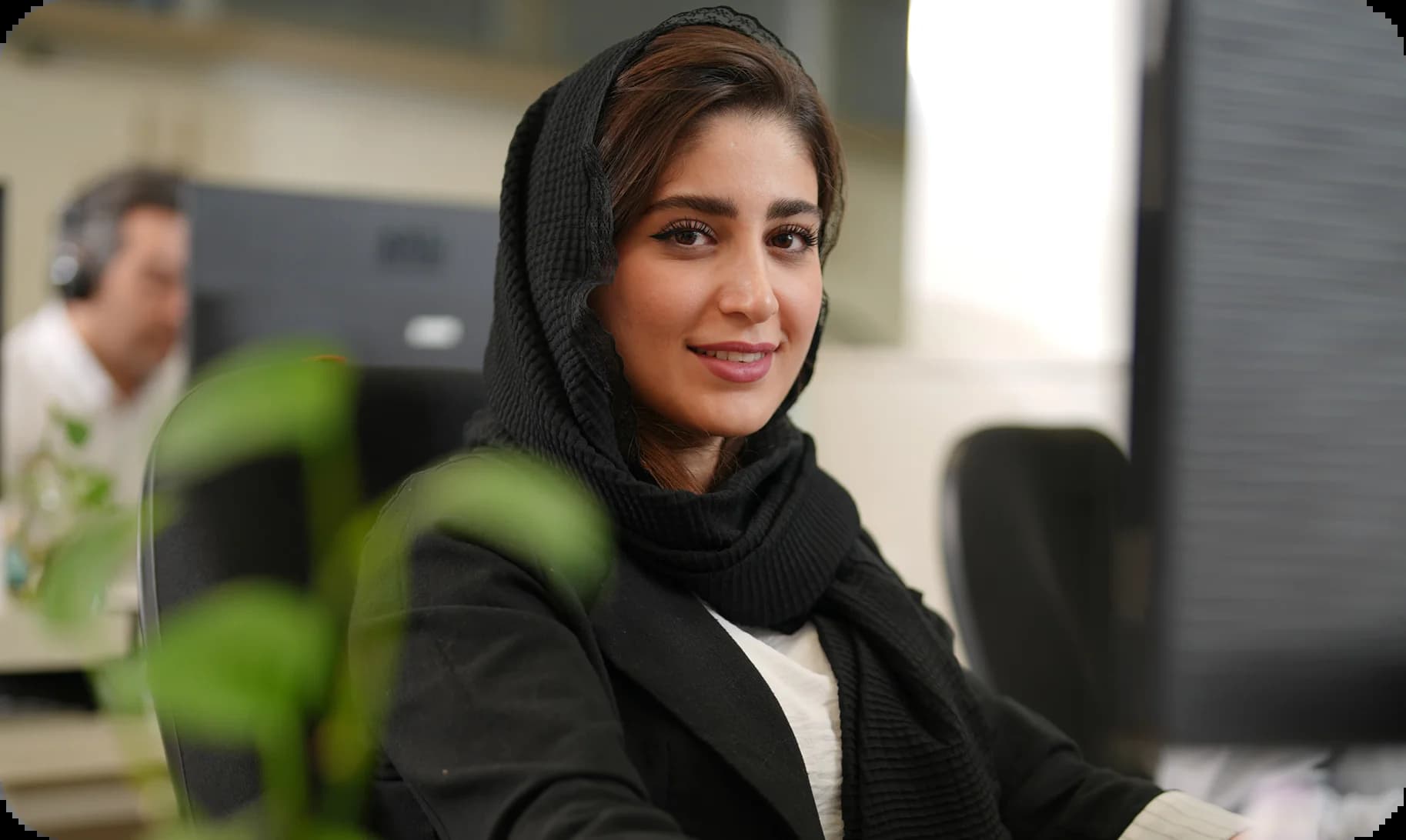 راههای ارتباطی با ما